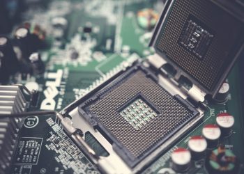 Robotic Applications In The Manufacturing Industry