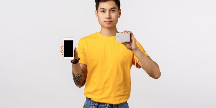 What Are the Benefits of Direct Deposits to Employees?