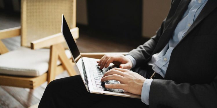 10 Tips to Make Better Decisions When Buying Wholesale Products