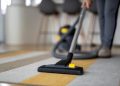 8 ADVANTAGES OF USING PROFESSIONAL CARPET CLEANING SERVICES