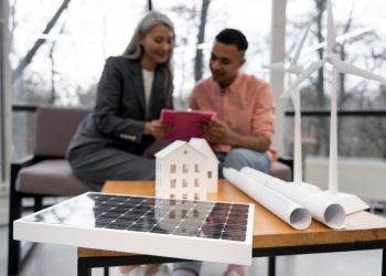 Solar Panel Technology: How It Works and Its Applications