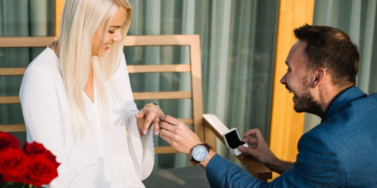 Here Comes the Bride: 10 Tips and Tricks for a Stress-Free Wedding Day