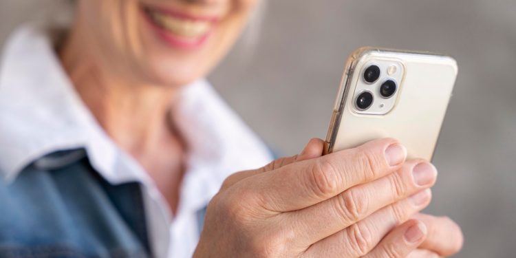 Toronata New Leather iPhone 15 Wallets and Cases