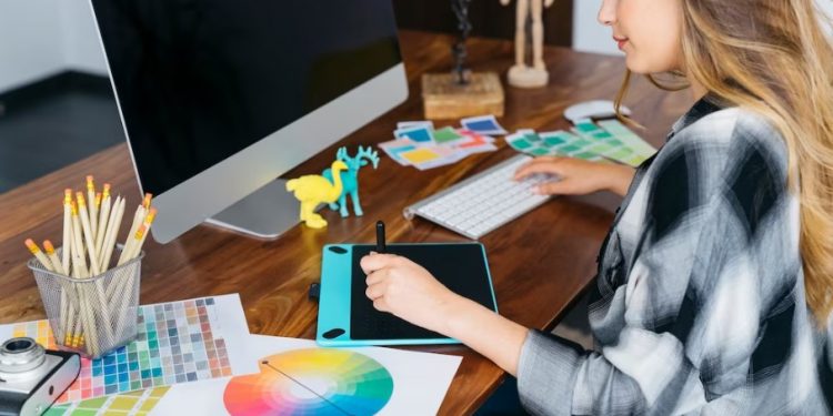 What Types Of Courses Do Graphic Design Schools?