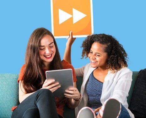 Can I download movies from Moviesda on my mobile device?