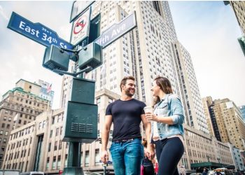 Navigating New York’s Airbnb Landscape with BNBCalc: A Tech-Forward Approach