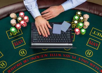 Keuntungan Bermain Situs Judi Slot Online Terpercaya QQOLE