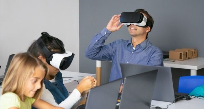 Innovations and Trends Shaping the Gaming Industry