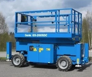 5 Factors to Consider When Buying a Scissor Lift
