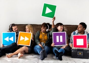 Choose the best IPTV Subscription and Watch Live TV Streaming with High-Quality