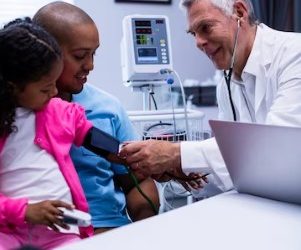 How YourInsuranceSpace.com Simplifies Your San Antonio Medicare Advantage Plan Selection