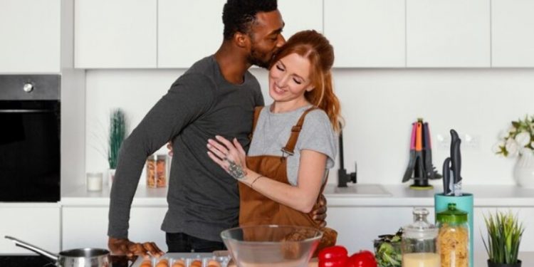 Shining Oven: Transforming Kitchens, One Sparkle at a Time