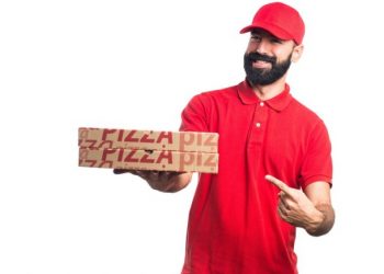 Branding your pizzeria with Customized Pizza Boxes!