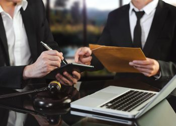 Taking a Look at the Ins & Outs of Commercial Law