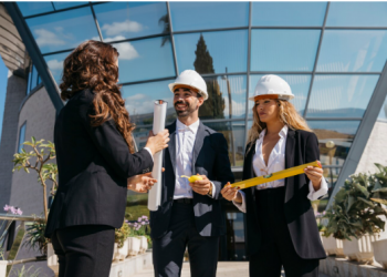 Expert Insights: Navigating the Complex World of Commercial Roofing Solutions