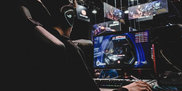 The Power of Competition: How Gaming Tournaments Are Shaping the Industry