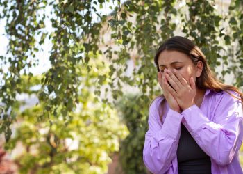 How IV Therapy Can Help Alleviate AllergiesUnderstanding Allergies and Their Impact