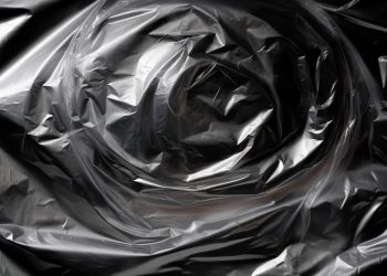 How to Properly Shrink Wrap Items