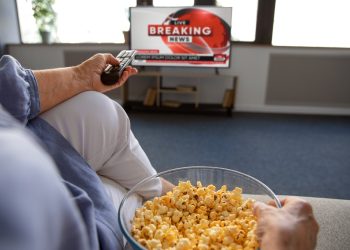 The Benefits of IPTV: Revolutionizing Television Viewing