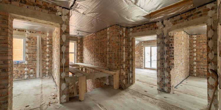 Modernizing Your Living Room: Practical Tips for a Stylish and Functional Transformation