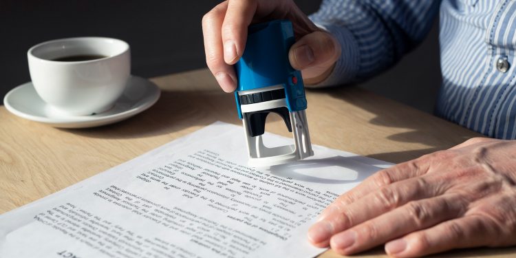 The Role of a Huntsville Estate Planning Lawyer in Creating Your Will