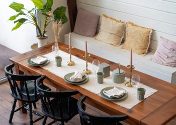 A Guide to Choosing a Suitable Dining Table Size