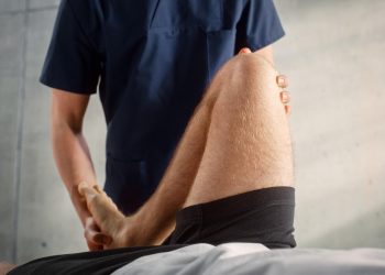 Pittsburgh Chiropractor at Auslander Health Solutions Offers Advanced Treatments for Peripheral Neuropathy