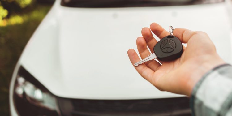 The Evolution of Car Key Technology: From Basic to High-Tech