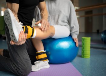 Enhancing Quality of Life for Seniors Through Physiotherapy at Healthy Life Physio & Wellness Scarborough