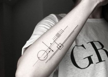 Monolith Studio: Leading the Way in Fine Line Tattoo Art