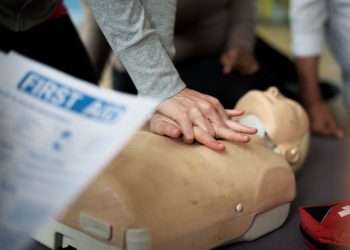 How to Become a CPR Trainer: Step-by-Step Certification Guide
