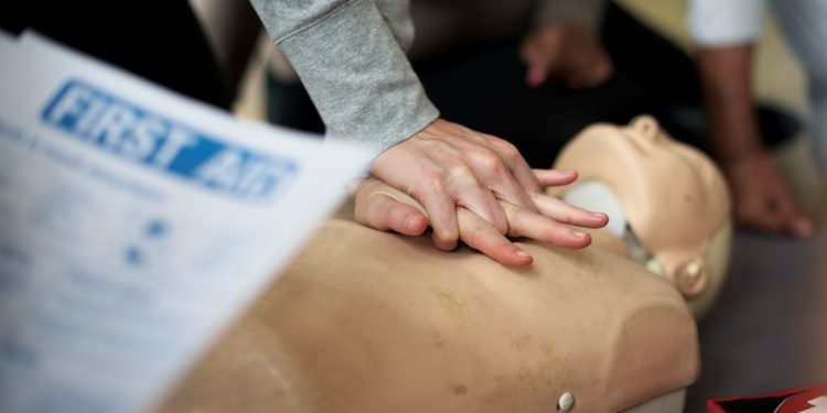 How to Become a CPR Trainer: Step-by-Step Certification Guide