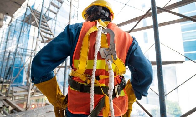 How to Stay Safe When Working at Heights