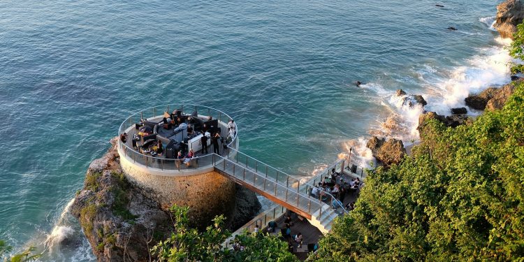 Discover Adventure on a Budget in Australia 