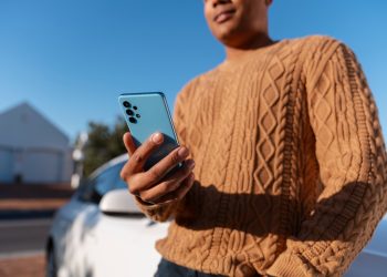 The Best Ways to Extend the Lifespan of Your Smartphone in 2025