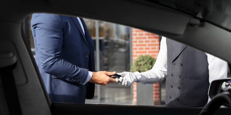 Black Luxury Car Service in Miami: Travel in Style with Miamicoach Worldwide