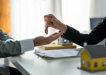 Simple Mortgages on the Blockchain