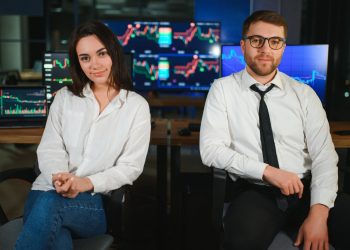 How to Analyse Charts and Trends in Crypto Markets