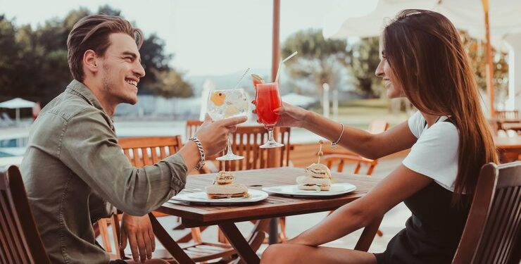 Phuket’s Best Romantic Dining Spots: 5 Restaurants to Fall in Love With