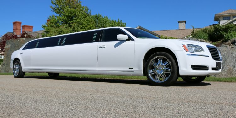 Elevate Your Travel Experience with Premium Limo Services in Houston