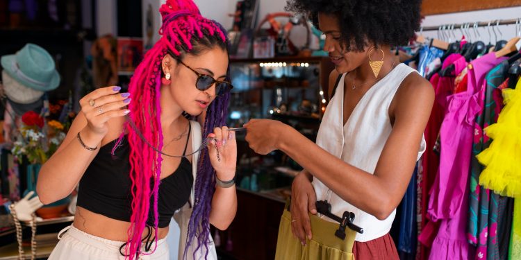 Bold Fashion Powers: How Statement Pieces Are Changing Marketing Strategies