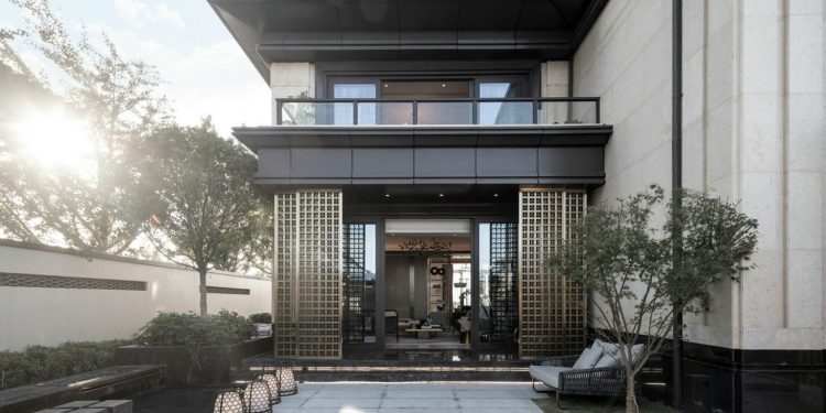 Rajajinagar vs. Devanahalli: Choosing the Perfect Location for Your Home