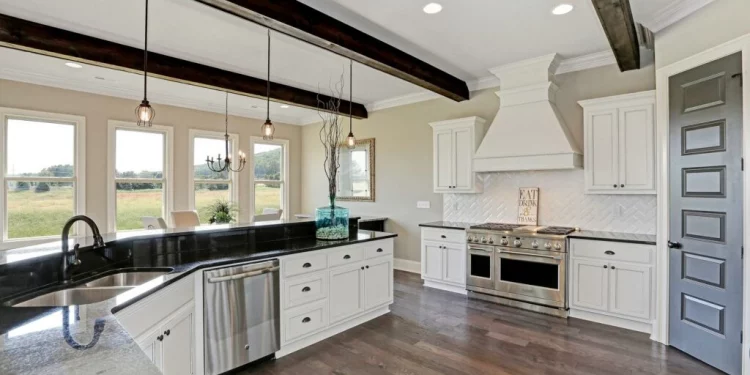 Why Do Custom Cabinets in Huntsville, AL Last Longer Than Mass-Produced Alternatives