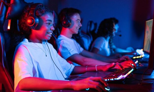 An Overview of Leading Game Developers and Their Popular ProductsEvolution of the Gaming Industry