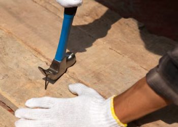 Can A Section Of A Hardwood Floor Be Repaired?
