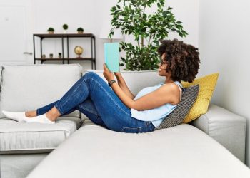 How Air Purifiers Help Eliminate Smoke and Improve Indoor Air Quality