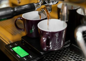 How Industrial Coffee Machines Power High-Volume Hospitality and Events