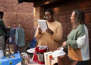 From Awareness to Loyalty: How Promotional Products Guide the Customer Journey