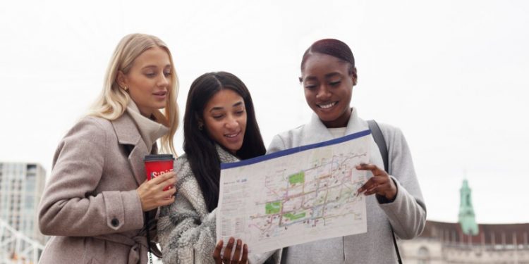 Grow your business across borders without the complexity of setting up local entities.