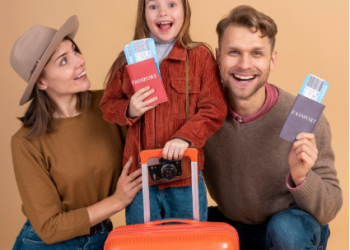 Family Adventures Made Easy with Smart Flight Ticket ChoicesPlanning a Family Trip for Stress-Free Booking